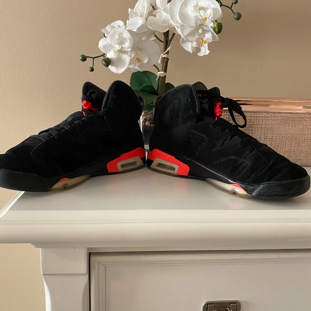 Nike Air Jordan Retro 6 6Y - Picture 4 of 4